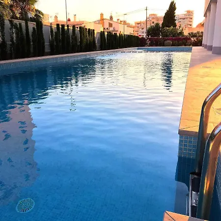 Cozy With Sea Views In Apartment Torrevieja